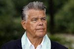 Eemnes 18 september 2023
Emile ratelband loopt tegenwoordig op blote voeten.