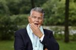 Eemnes 18 september 2023
Emile ratelband loopt tegenwoordig op blote voeten.