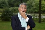 Eemnes 18 september 2023
Emile ratelband loopt tegenwoordig op blote voeten.