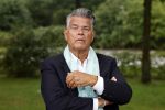 Eemnes 18 september 2023
Emile ratelband loopt tegenwoordig op blote voeten.