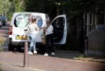 Abcoude 15  september 2023
Er worden bloemen bezorg bij het bhuis van Eva Jinek.