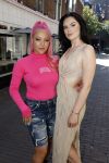 Amsterdam 7 september 2023
Presentatie cd en popcorn van Djamilia Celina en Famke Louise bij cafe Bolle Jan