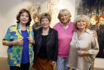 Laren 21 september 2023
Greetje Kauffeld , Tineke de Nooij , Ciska Peters en Therese Steinmetz wonen alle 4 in het Rosa Spier Huis .