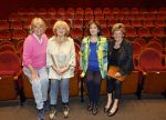 Laren 21 september 2023
Greetje Kauffeld , Tineke de Nooij , Ciska Peters en Therese Steinmetz wonen alle 4 in het Rosa Spier Huis .