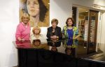Laren 21 september 2023
Greetje Kauffeld , Tineke de Nooij , Ciska Peters en Therese Steinmetz wonen alle 4 in het Rosa Spier Huis .