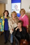 Laren 21 september 2023
Greetje Kauffeld , Tineke de Nooij , Ciska Peters en Therese Steinmetz wonen alle 4 in het Rosa Spier Huis .