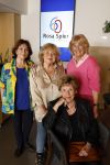 Laren 21 september 2023
Greetje Kauffeld , Tineke de Nooij , Ciska Peters en Therese Steinmetz wonen alle 4 in het Rosa Spier Huis .
