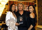 Amsterdam 25 september 2023
Boekpresentatie Hans Klok in Carre . Hans Klok met assistentes