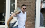 Amsterdam 8 september 2023
Johnny de Mol en zijn vrouw Anouk de Mol  op straat in Amsterdam zuid.