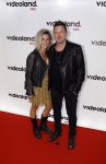 Amsterdam 25 september 2023
Premiere Kane in Tuschinski. Johnny de Mol en zijn  vrouw Anouk de Mol