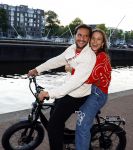 Amsterdam 31 augustus 2023
Lizzy v d Ligt en Yuki op een fatbike.