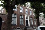 Noordwijk 30 augustus 2023
Martien Meiland Erica Meiland en Maxime Meiland hebben een bod gedaan op een hele grote villa in het centrum van Noordwijk . De bedoeling is dat ze daar met de hele familie gaan wonen .