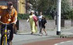Alkmaar 20 augustus 2023
Mary Borsato Armando Borsato en zijn dochters bij het complex waar Marco Borsato woont