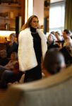 Amsterdam 1 september 2023
Modeshow in Hotel l Europe tijdens Amsterdam fashion week. Milouska Meulens , haar dochter loopt mee in de show.