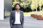 Barneveld 23 augustus 2023
Dorian Bindels en Soy Kroon gaan de mannelijke hoofdrollen spelen in 40-45 de Musical die door Studio 100 geproduceerd wordt . De vrouwelijke hoofdrollen worden vertolkt door Niniane Everaert en Gaia Aikman .De voorstelling gaat spelen in de midden Nederland hallen. Gert Verhulst is de bedenker. Renze Klamer presenteert het .