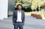 Barneveld 23 augustus 2023
Dorian Bindels en Soy Kroon gaan de mannelijke hoofdrollen spelen in 40-45 de Musical die door Studio 100 geproduceerd wordt . De vrouwelijke hoofdrollen worden vertolkt door Niniane Everaert en Gaia Aikman .De voorstelling gaat spelen in de midden Nederland hallen. Gert Verhulst is de bedenker. Renze Klamer presenteert het .