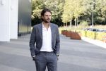 Barneveld 23 augustus 2023
Dorian Bindels en Soy Kroon gaan de mannelijke hoofdrollen spelen in 40-45 de Musical die door Studio 100 geproduceerd wordt . De vrouwelijke hoofdrollen worden vertolkt door Niniane Everaert en Gaia Aikman .De voorstelling gaat spelen in de midden Nederland hallen. Gert Verhulst is de bedenker. Renze Klamer presenteert het .