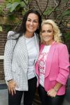 Amsterdam 4 september 2023
Boek presentatie Heleen v Royen bij het college Hotel. Samantha Steenwijk met partner Daisy