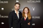 Amsterdam 11 september 2023
Premiere de Vuurlinie in Thuschinski Amsterdam .  Tim Olivier Somer met zijn vrouw
