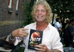 Amsterdam 4 september 2023
Boek presentatie Heleen v Royen bij het college Hotel. Toni Peroni