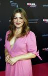 Den Bosch 28 september 2024
Premiere Rokjesdag in de Brabant hallen met in de cast oa Abbey Hoes, Leo Alkemade, Brigitte Heitzer, Lykele Muus, Bertrie Wierenga en Kiefer Zwart.Daarnaast zijn er onder meer rollen weggelegd voor Sinan Eroglu, Peter Bolhuis, Tineke Schouten, Patrick Martens en Maaike Martens.