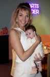 Amsterdam 11 september 2024
Fabulous Mama awards in All out in Amsterdam. Anne-mar Zwart kwam met haar baby