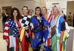 Amsterdam 3 september 2024
Opening van de Amsterdam Fashion Week AFW met een catwalk voor de Linda Foundation.
O.A. liepen mee , Worthy de Jong Winonah de Jong Dyantha Brooks Anouk Smulders Fockeline Ouwerkerk Dyanne Beekman Irene v d Laar Carolien Spoor Victoria Koblenko Zineb Fallouk Quinty Trustfull Tanja Jess Susan Visser IOris v Lunenberg Lauren Verster Marlijn Werdenburg Dani Bles Isa Hoes Anita Witzier Merel Westrik Hilmar Mulder Imanuelle Grives Vivian Slingerland (met dochter) en Hadewich Minis. Noa Vahle was aanwezig namens de Linda Foundation.