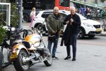 Amsterdam 16 september 2024
Oscar Hammerstein en Bram Moszkowicz na een lunch in Amsterdam zuid . Oscar is op zijn BMW Motor