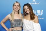 Rotterdam 27 september 2024
Premiere Mamma mia the party in  Schiecentrale. Eline de Ruig met een vriendin
