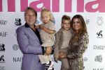Amsterdam 11 september 2024
Fabulous Mama awards in All out in Amsterdam. Jan Dulles en zijn vrouw Caroline Mol en hun kinderen