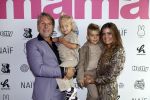 Amsterdam 11 september 2024
Fabulous Mama awards in All out in Amsterdam. Jan Dulles en zijn vrouw Caroline Mol en hun kinderen