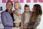 Amsterdam 11 september 2024
Fabulous Mama awards in All out in Amsterdam. Jan Dulles en zijn vrouw Caroline Mol en hun kinderen