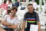 Blaricum 4 september 2024
Fietstocht met allemaal specialized S Works fietsen vanaf Blushing Blaricum van Gordon .
Oa doen mee , Winston Gerschtanowitz Louis Talpe Mark Tuitert Laurens ten Dam Roxane Knetemann Thomas v d Vlucht Johan Museeuw Thomas Dekker Ireen Wust Erben Wennemars  Joy Beune en haar partner Kjeld Nuis .