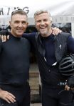 Blaricum 4 september 2024
Fietstocht met allemaal specialized S Works fietsen vanaf Blushing Blaricum van Gordon .
Oa doen mee , Winston Gerschtanowitz Louis Talpe Mark Tuitert Laurens ten Dam Roxane Knetemann Thomas v d Vlucht Johan Museeuw Thomas Dekker Ireen Wust Erben Wennemars  Joy Beune en haar partner Kjeld Nuis .