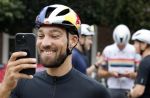 Blaricum 4 september 2024
Fietstocht met allemaal specialized S Works fietsen vanaf Blushing Blaricum van Gordon .
Oa doen mee , Winston Gerschtanowitz Louis Talpe Mark Tuitert Laurens ten Dam Roxane Knetemann Thomas v d Vlucht Johan Museeuw Thomas Dekker Ireen Wust Erben Wennemars  Joy Beune en haar partner Kjeld Nuis .