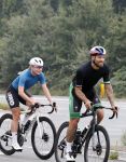 Blaricum 4 september 2024
Fietstocht met allemaal specialized S Works fietsen vanaf Blushing Blaricum van Gordon .
Oa doen mee , Winston Gerschtanowitz Louis Talpe Mark Tuitert Laurens ten Dam Roxane Knetemann Thomas v d Vlucht Johan Museeuw Thomas Dekker Ireen Wust Erben Wennemars  Joy Beune en haar partner Kjeld Nuis .