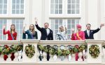 Den Haag 17 september 2024
Prinsjesdag 2024 met aanwezig namens de koninklijke familie , Koning Willem Alexander Koningin Maxima Prinses Amalia Prinses Alexia Prins Constantijn en Prinses Laurentien.