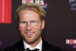 Den Bosch 28 september 2024
Premiere Rokjesdag in de Brabant hallen met in de cast oa Abbey Hoes, Leo Alkemade, Brigitte Heitzer, Lykele Muus, Bertrie Wierenga en Kiefer Zwart.Daarnaast zijn er onder meer rollen weggelegd voor Sinan Eroglu, Peter Bolhuis, Tineke Schouten, Patrick Martens en Maaike Martens.