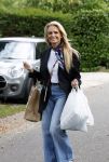 Huizen 14 september 2024
Marco Borsato Leontine Ruiters Jada Borsato Luca Borsato vieren de 23e verjaardag van Senna Borsato bij Leontine in de tuin van haar huis . Obi Ruiters waakt