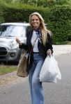 Huizen 14 september 2024
Marco Borsato Leontine Ruiters Jada Borsato Luca Borsato vieren de 23e verjaardag van Senna Borsato bij Leontine in de tuin van haar huis . Obi Ruiters waakt