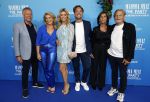 Rotterdam 27 september 2024
Premiere Mamma mia the party in  Schiecentrale.  Nicolette v Dam met Bas Smit de Ouders van Bas Smit en de ouders van Nicolette v Dam