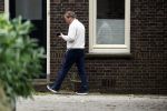 Enschede 15 september 2024
Pieter Omtzigt bij zijn huis waar hij met zijn vrouw Ayfer Koc en hun dochters woont.