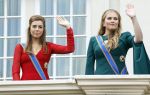 Den Haag 17 september 2024
Prinsjesdag 2024 met aanwezig namens de koninklijke familie , Koning Willem Alexander Koningin Maxima Prinses Amalia Prinses Alexia Prins Constantijn en Prinses Laurentien.
