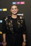 Schiphol 31 september 2024
Winterpresentatie RTL / Videoland in een tent achter Hotel v d Valk bij Schiphol . Roxeanne Hazes kwam met haar partner Erik Swennes