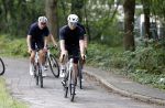 Blaricum 4 september 2024
Fietstocht met allemaal specialized S Works fietsen vanaf Blushing Blaricum van Gordon .
Oa doen mee , Winston Gerschtanowitz Louis Talpe Mark Tuitert Laurens ten Dam Roxane Knetemann Thomas v d Vlucht Johan Museeuw Thomas Dekker Ireen Wust Erben Wennemars  Joy Beune en haar partner Kjeld Nuis .