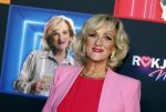 Den Bosch 28 september 2024
Premiere Rokjesdag in de Brabant hallen met in de cast oa Abbey Hoes, Leo Alkemade, Brigitte Heitzer, Lykele Muus, Bertrie Wierenga en Kiefer Zwart.Daarnaast zijn er onder meer rollen weggelegd voor Sinan Eroglu, Peter Bolhuis, Tineke Schouten, Patrick Martens en Maaike Martens.