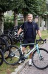 Blaricum 4 september 2024
Fietstocht met allemaal specialized S Works fietsen vanaf Blushing Blaricum van Gordon .
Oa doen mee , Winston Gerschtanowitz Louis Talpe Mark Tuitert Laurens ten Dam Roxane Knetemann Thomas v d Vlucht Johan Museeuw Thomas Dekker Ireen Wust Erben Wennemars  Joy Beune en haar partner Kjeld Nuis .