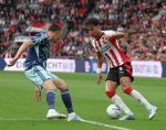 Eindhoven, 21 September 2025
PSV-AJAX, Eindstand 2-2
Kompetitie seizoen 2025-2026
Anass Salah-Eddine met Steven Berghuis
