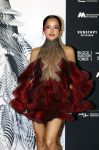 Rotterdam 27 september 2025
Opening show Iris v Herpen in de kunsthal in Rotterdam. Becky G