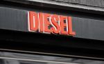 Amsterdam 26 augustus 2026
Logo's van de winkels op de pc hooftstraat . DE Winkelstraat van Nederland . Diesel